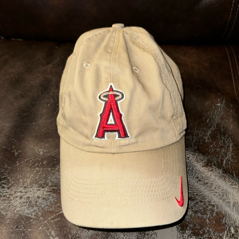 Men’s Nike MLB Los Angeles Angels Baseball Hat adjustable